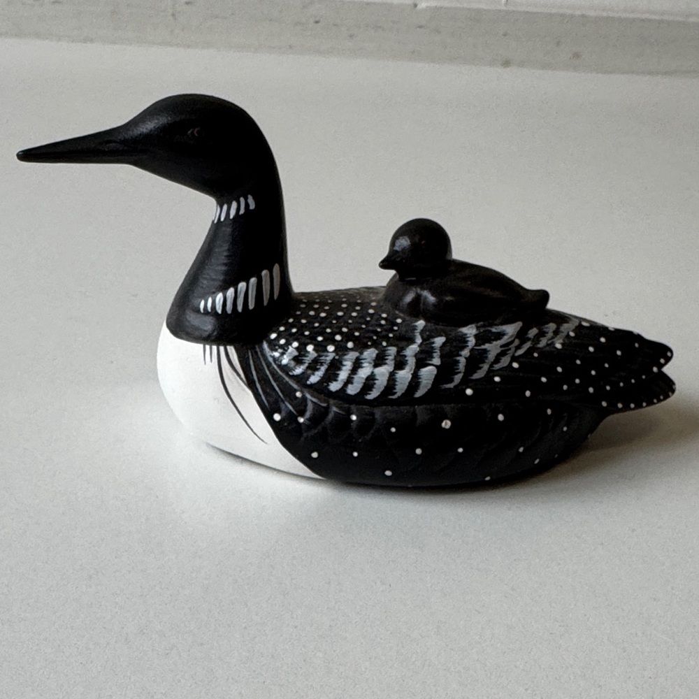 Bundle of four Hand-Painted Ceramic Bird & Figural Collectibles - Picture 4 of 13